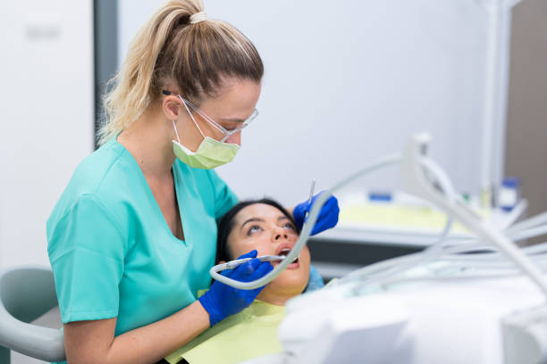 Best Pediatric Emergency Dentist in Robbins, IL